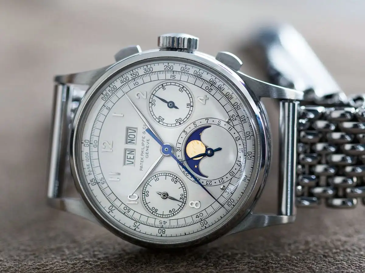Đồng hồ Patek Philippe Stainless Steel Ref. 1518 - vẻ đẹp tinh tế và hiếm có của vỏ thép
