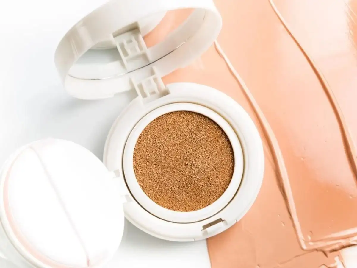 Nếu đã sử dụng cushion, bạn không nhất thiết phải dùng thêm kem nền nữa