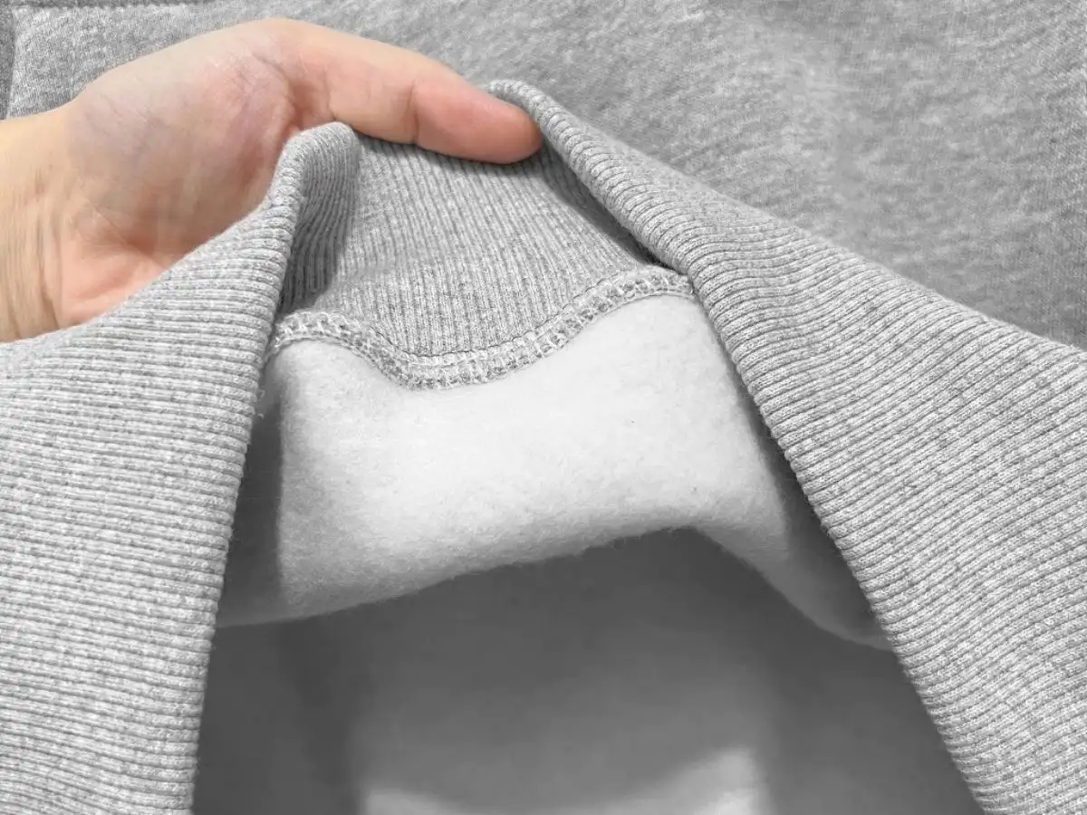 Chất liệu áo hoodie càng chất lượng thì giá càng cao