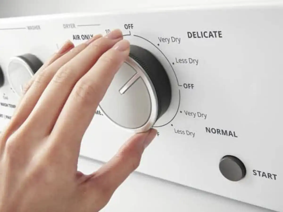 Để kéo dài thời gian sử dụng, nên hạn chế giặt máy thường xuyên cho đồ bơi