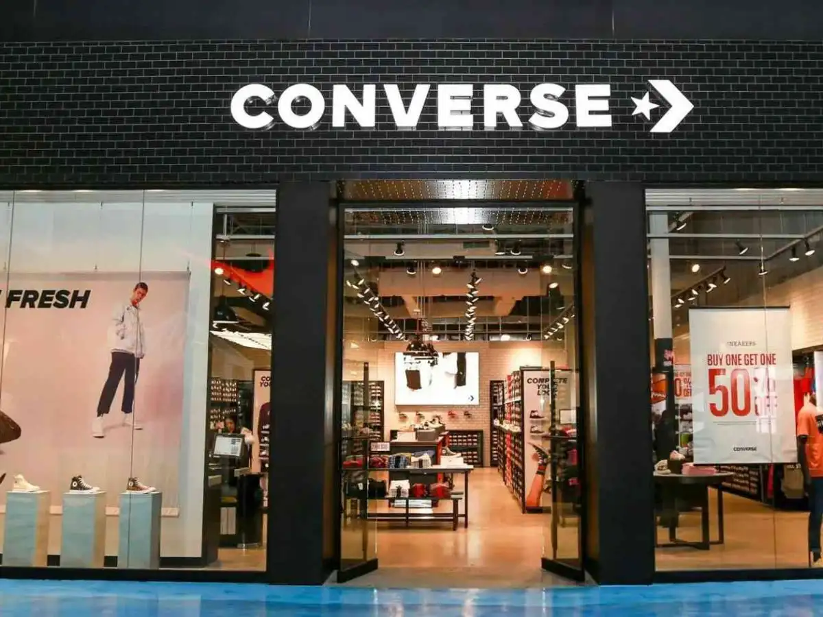 Phong cách năng động, bụi bặm, cá tính, và cực kỳ dễ phối đồ casual