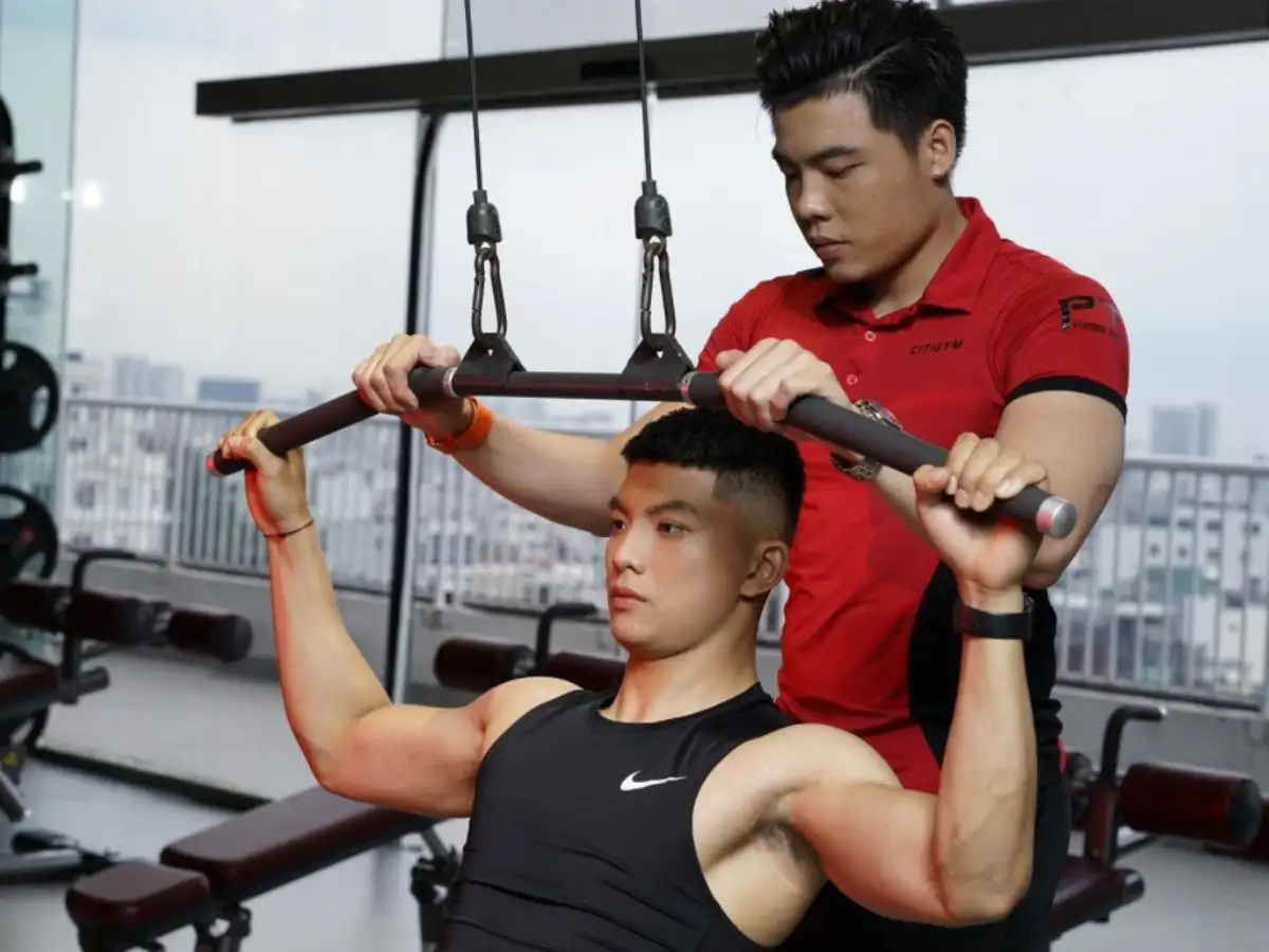 Vì sao lịch tập gym 4 ngày 1 tuần cho nam lại được nhiều gymer lựa chọn?