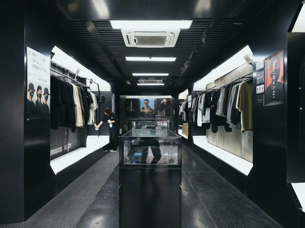 HANOI Riot ghi dấu ấn với phong cách streetwear cá tính, nổi loạn