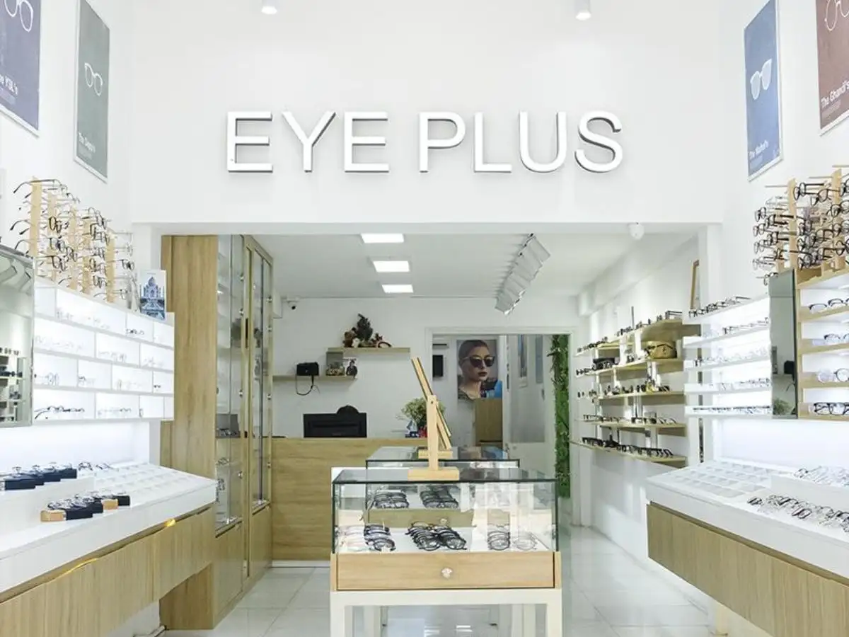 Các mẫu kính cận, kính râm tại Eye Plus phù hợp với phong cách năng động, hiện đại