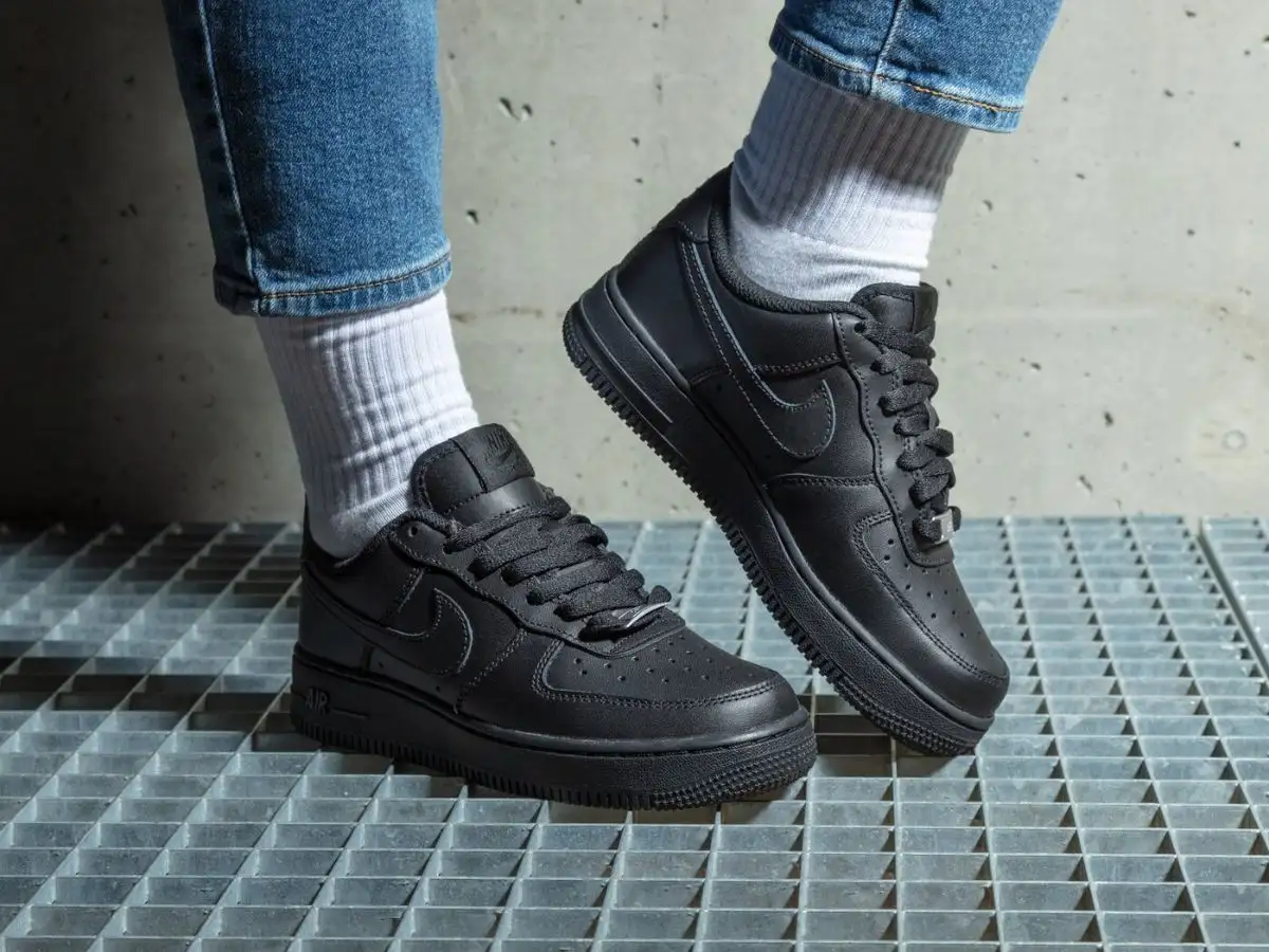 Nike Air Force 1 Low All Black