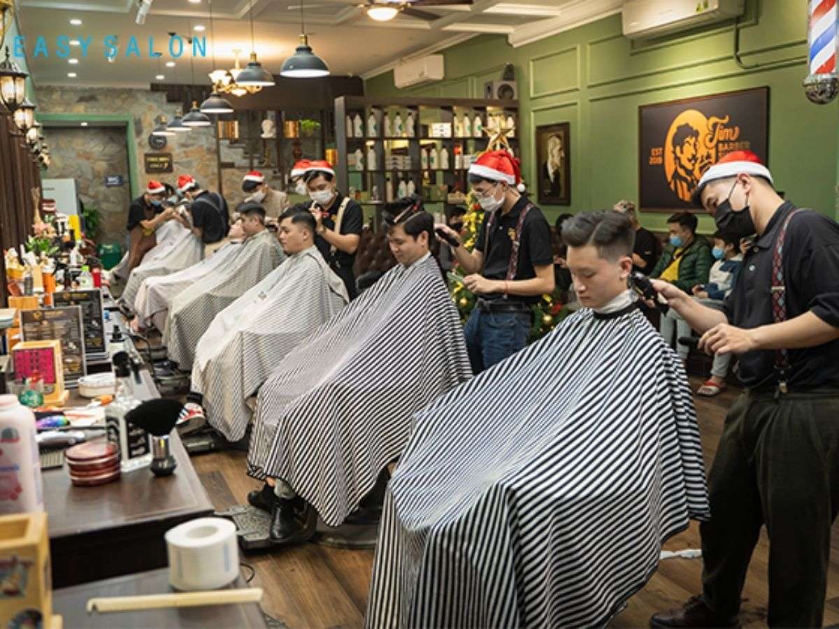 Hãy ghé qua barber shop xem trước hoặc tìm hiểu kỹ qua hình ảnh, video online