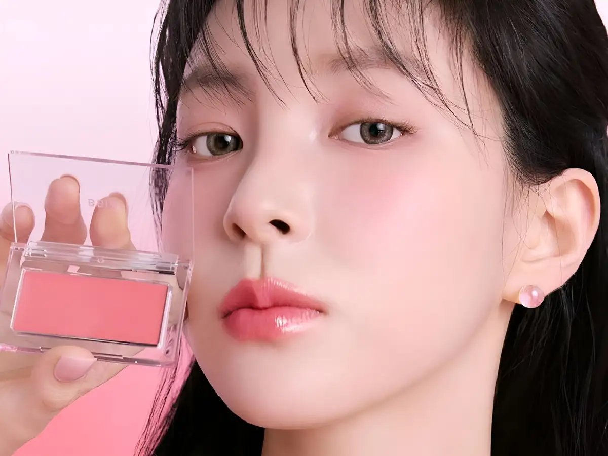 Chọn đúng loại hợp da thì má lên xinh, không lo bị mốc hay trôi nhanh