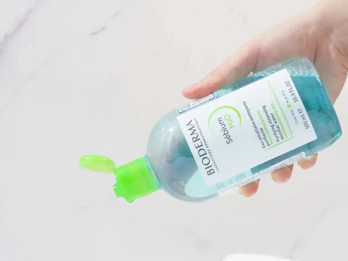 Nước tẩy trang Bioderma Sébium H2O sở hữu độ dịu nhẹ, lành tính