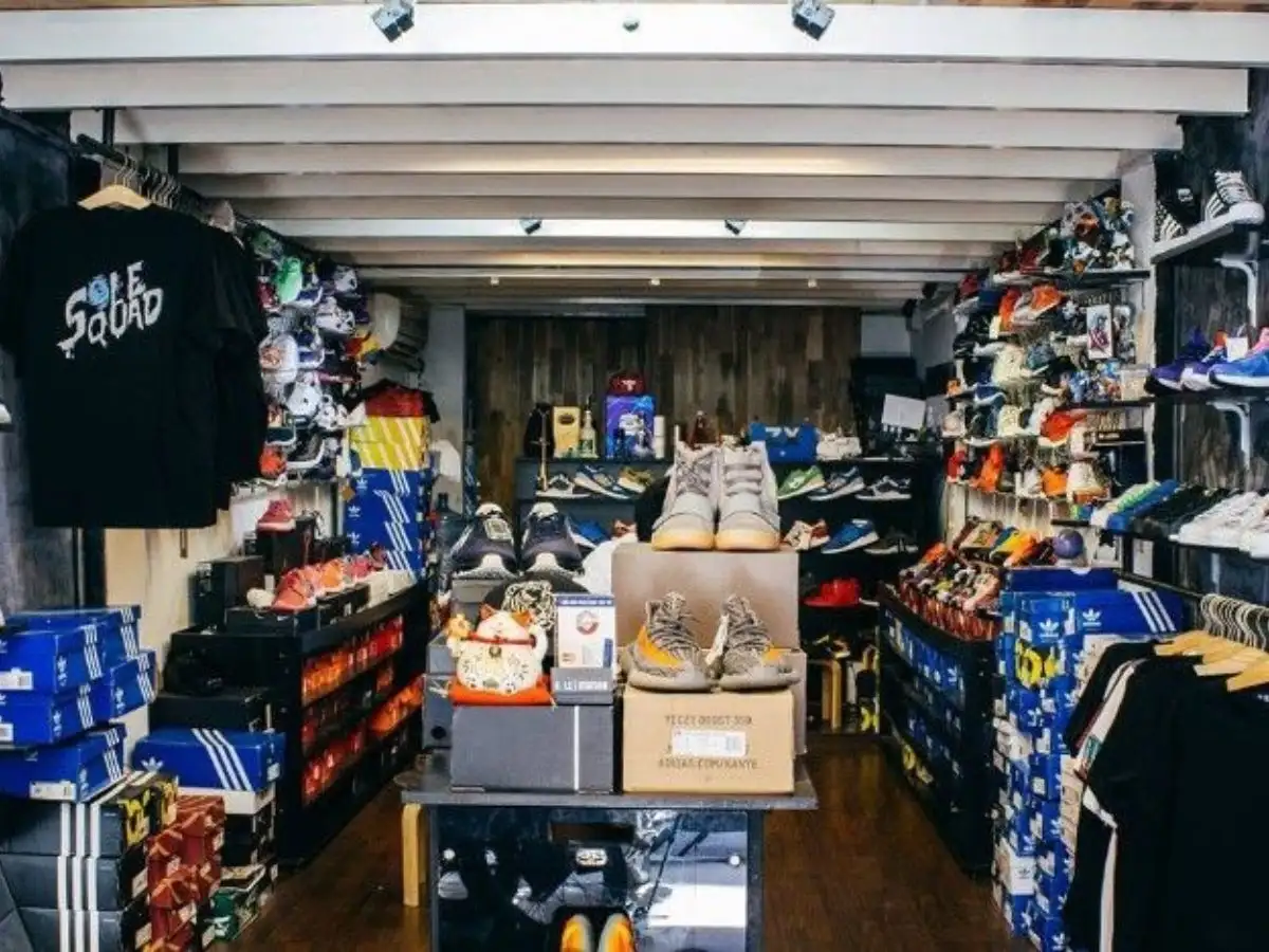 Sole Station là địa chỉ quen thuộc với cộng đồng sneakerhead tại TP.HCM