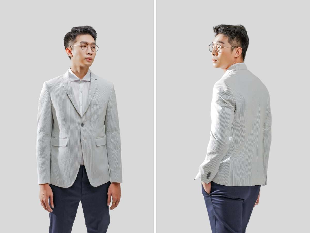 Kiểm tra độ vừa vặn ngay tại shop khi thử áo 