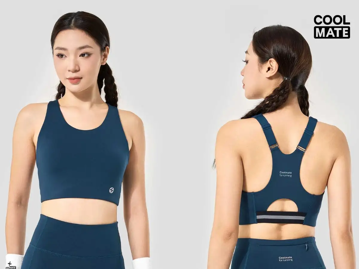 Singlet ôm sát tôn dáng, phong cách quyến rũ, tự tin