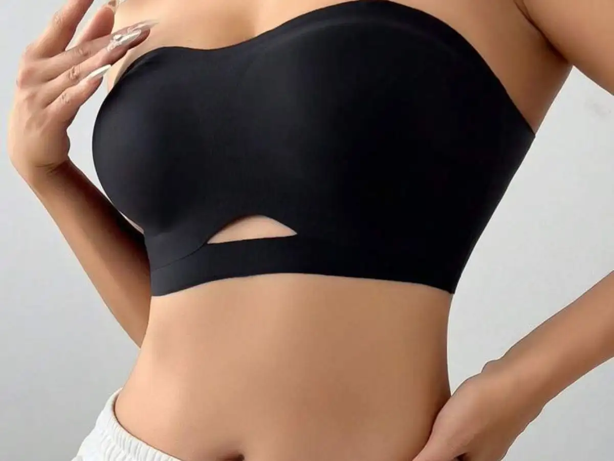 Áo ngực không dây phù hợp cho trang phục hở vai