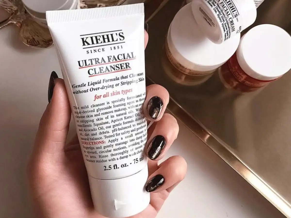 Sữa rửa mặt lành tính Kiehl's Ultra Facial Cleanser