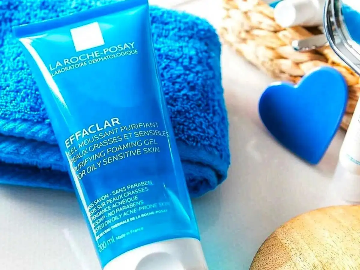  Roche-Posay Effaclar Purifying Foaming Gel