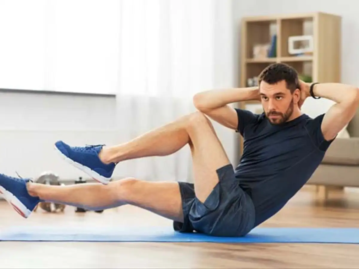 Bài tập Bicycle Crunch giúp tăng hai bên cơ liên sườn săn chắc 