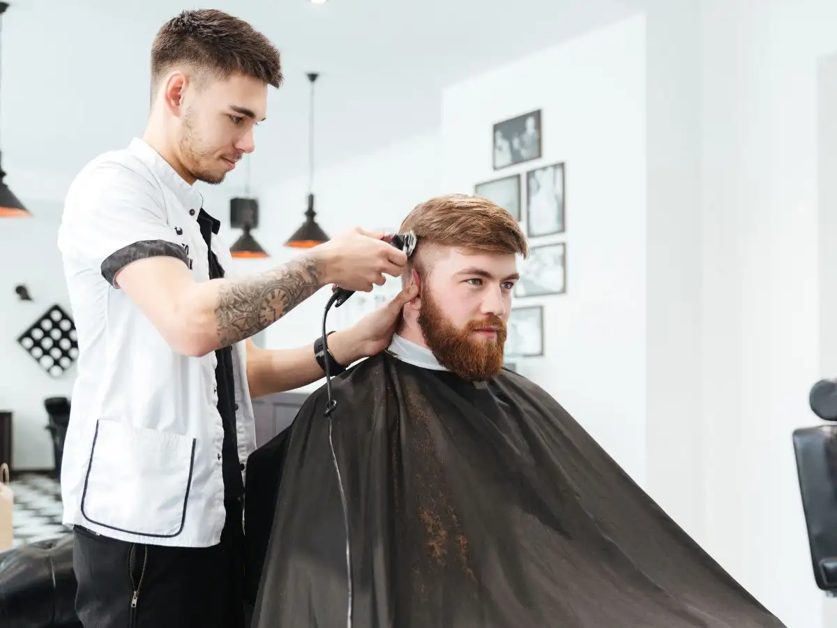 Pre-styling với Sea Salt Spray là vũ khí lợi hại để tạo texture