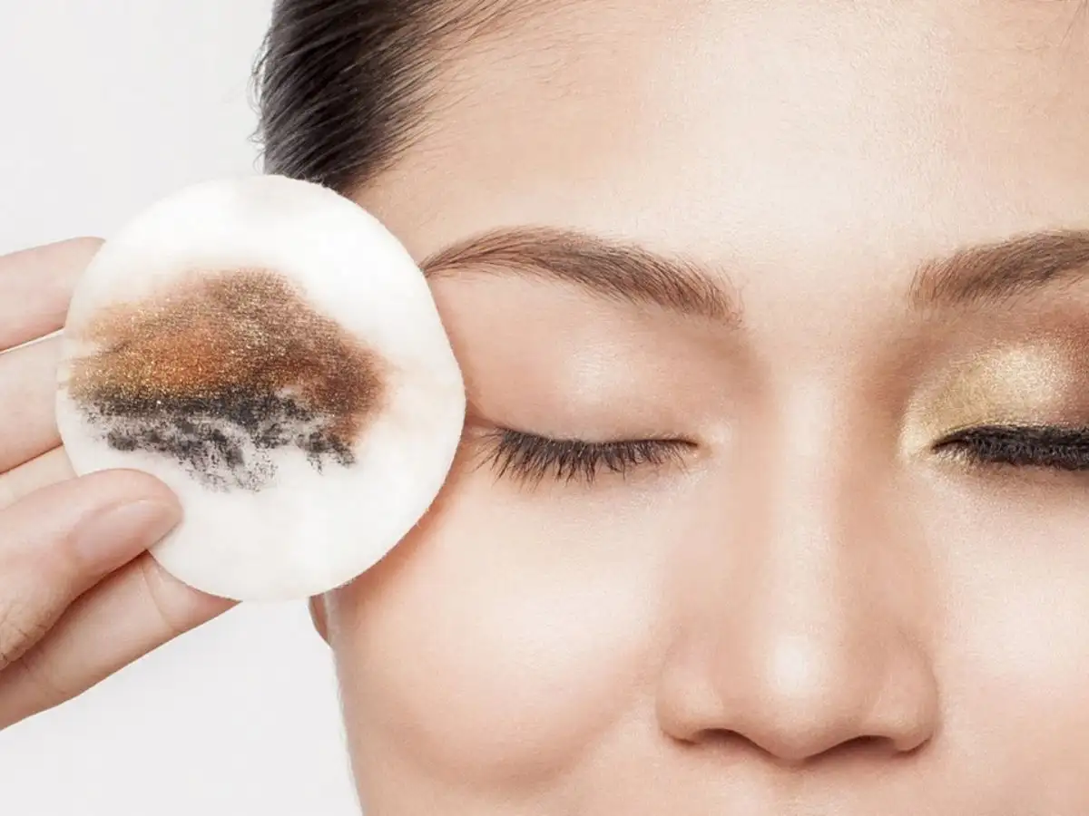 top-7-mascara-tot-nhat-2025-bi-kip-mi-cong-vut-day-dai-5542