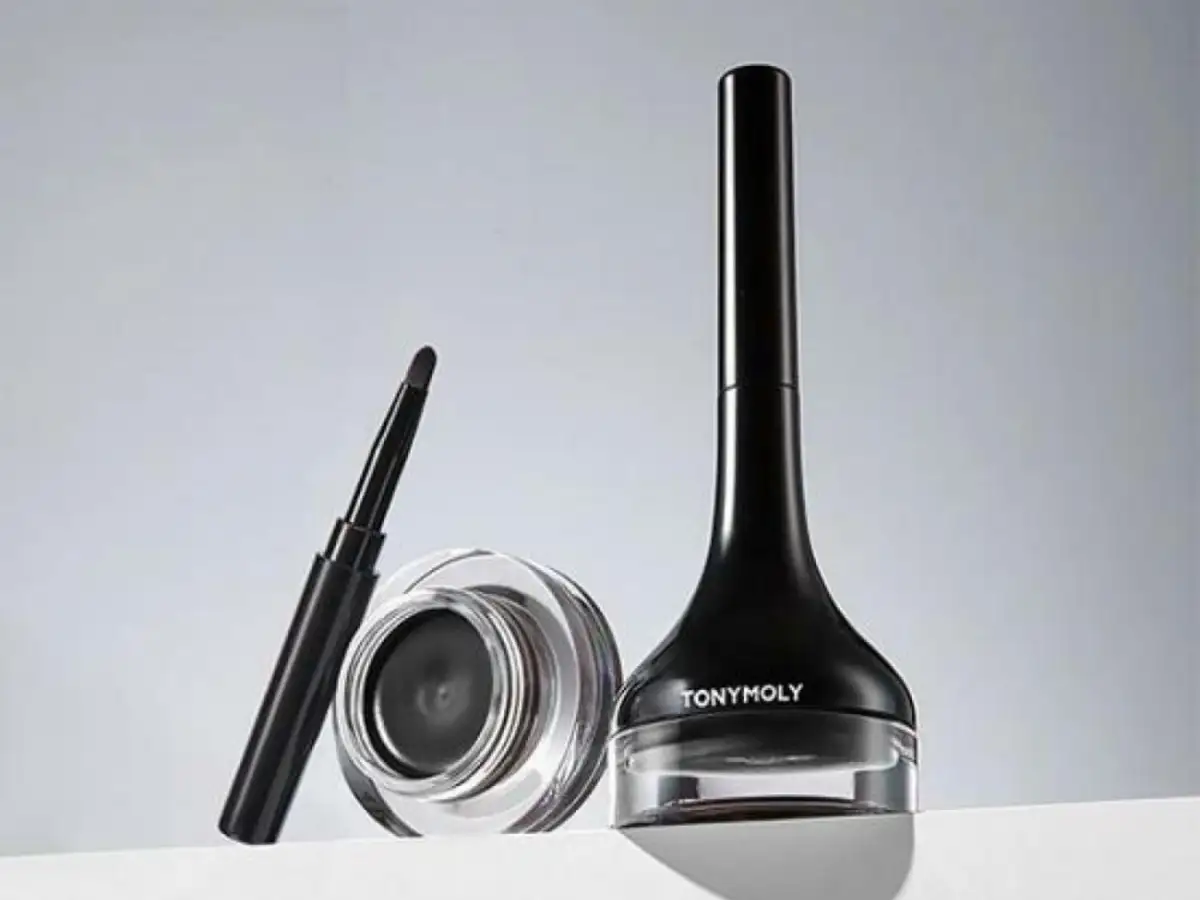 Gel kẻ mắt phù hợp với những bạn có nhu cầu về độ bền màu của eyeliner ở mức cao 