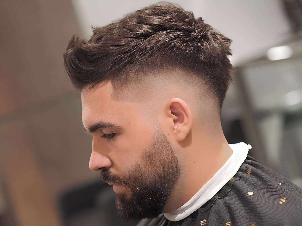 Mohican Fade mang đến vẻ ngoài hiện đại, tinh tế và có phần nghệ