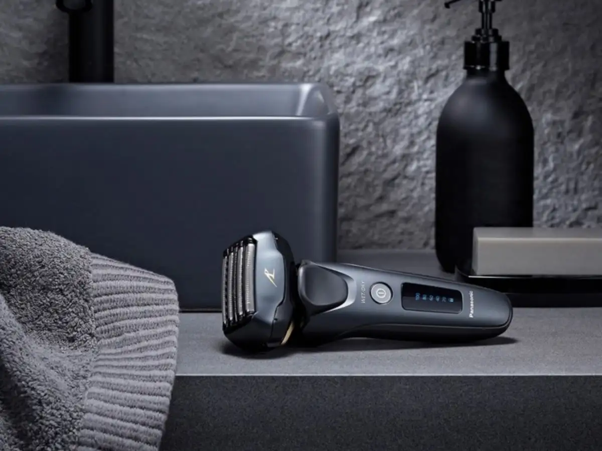 Máy cạo râu Panasonic Lamdash 5-Blade Shaver