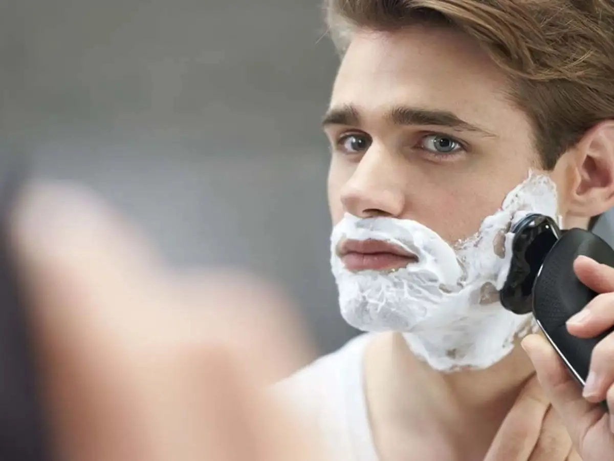 Chọn máy cao râu phù hợp với loại râu và độ nhạy cảm của da