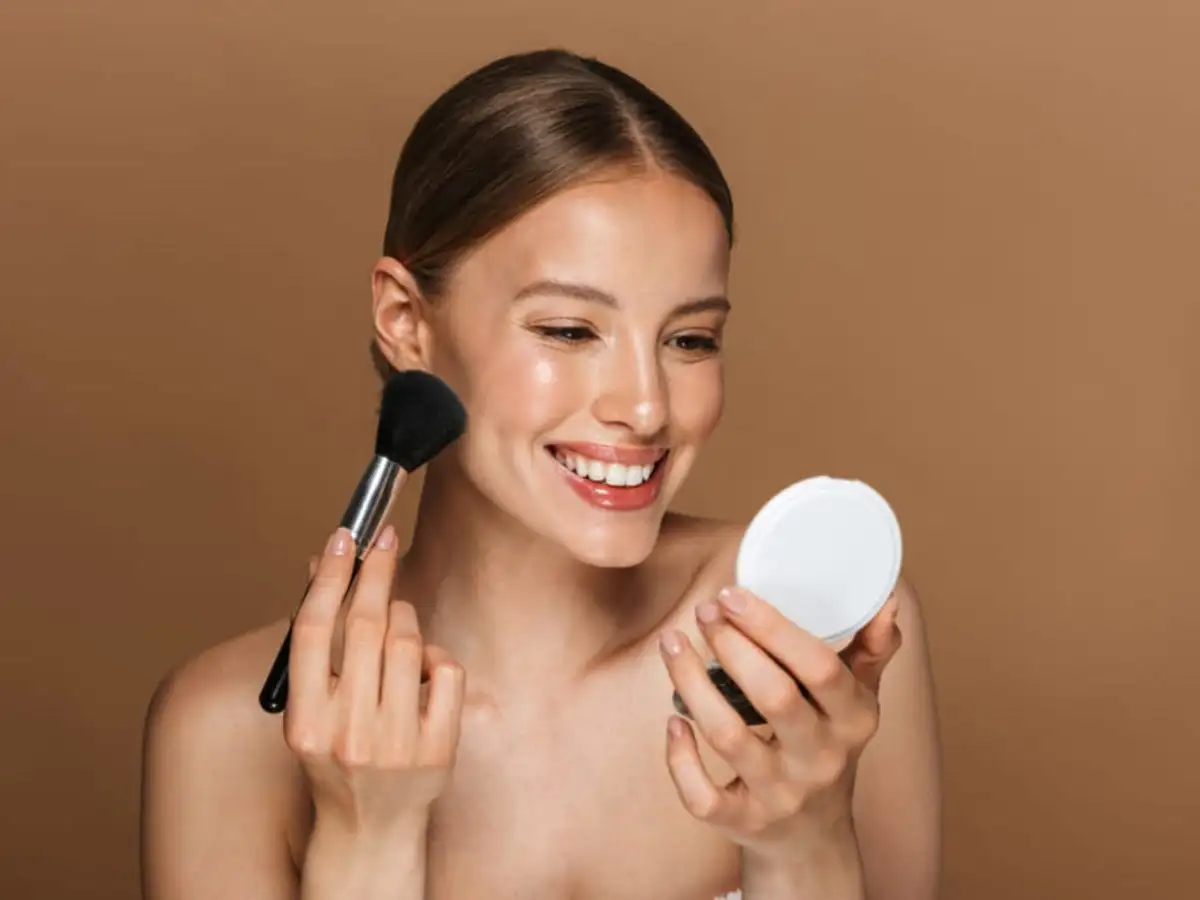 Kỹ thuật tán phấn rất quan trọng để tạo lớp nền hoàn hảo