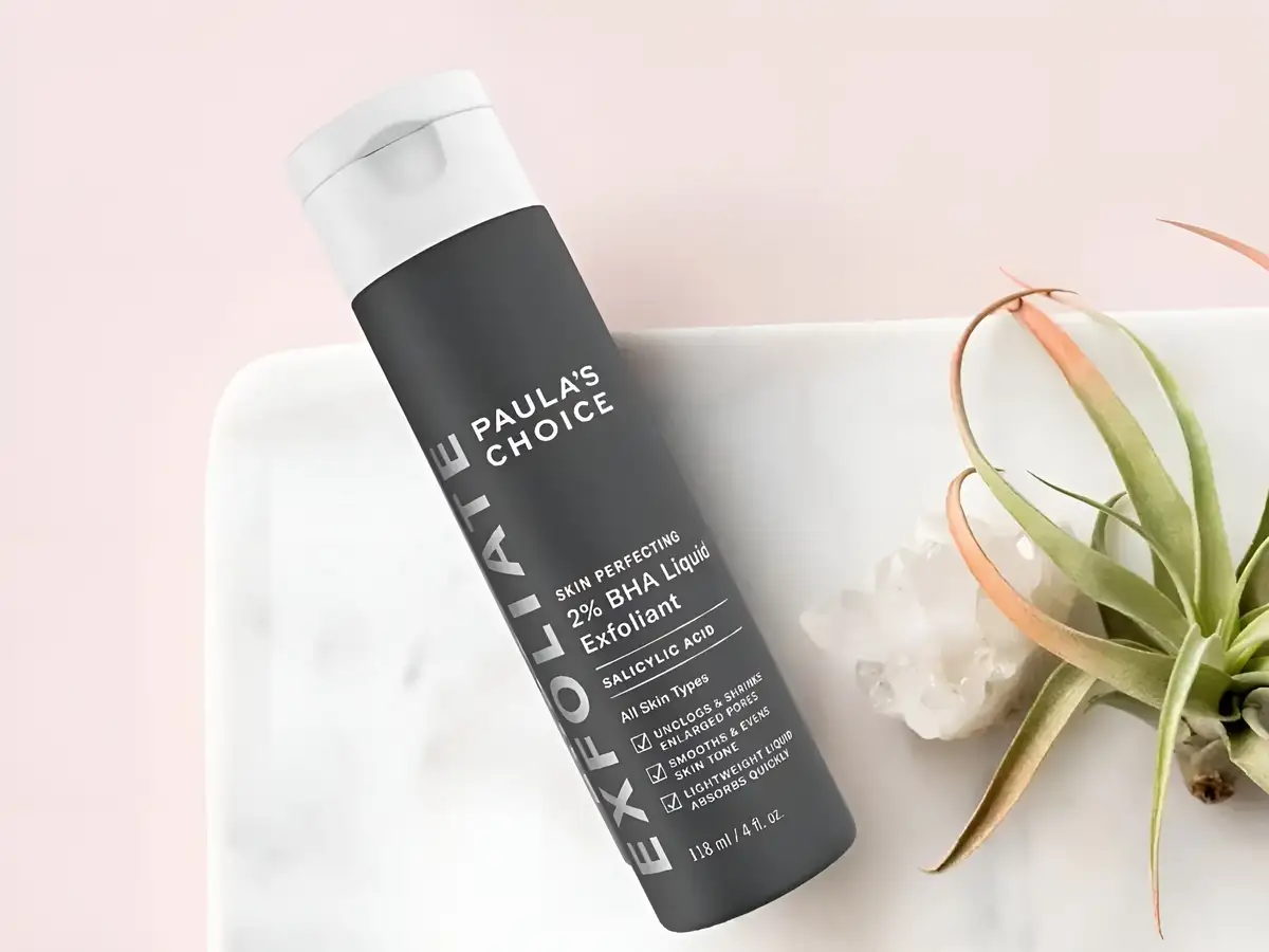 Paula's Choice giúp làm sạch sâu lỗ chân lông, giảm mụn đầu đen và kiểm soát dầu thừa hiệu quả