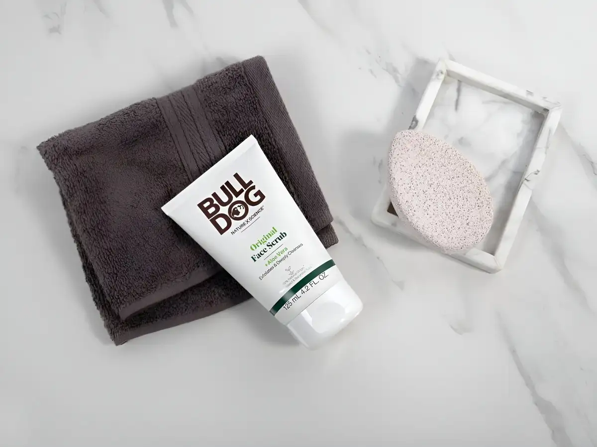 Bulldog Original Face Scrub là sản phẩm tẩy tế bào chết dành riêng cho nam giới