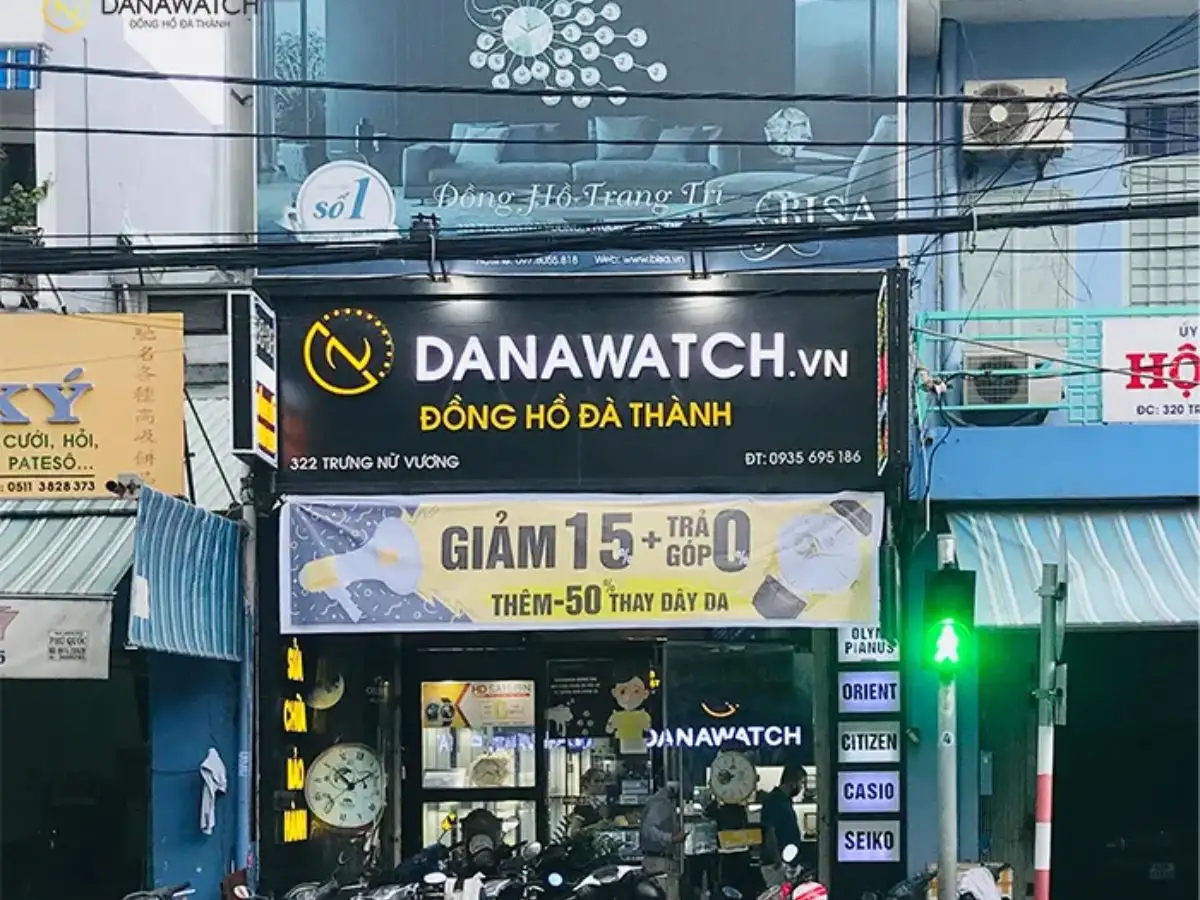 Đánh giá của một cửa hàng đồng hồ trên Google Maps