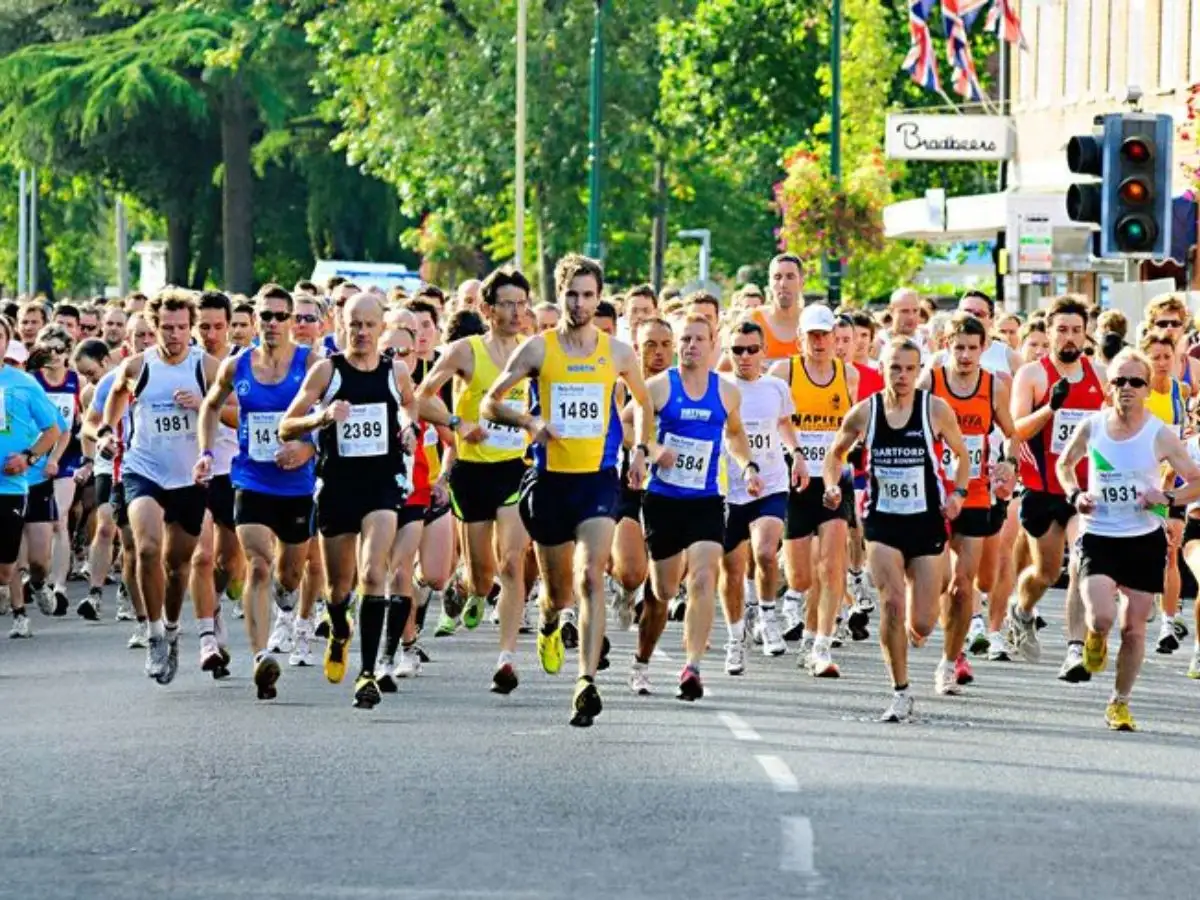 Chạy marathon thường có cự ly 42,195km