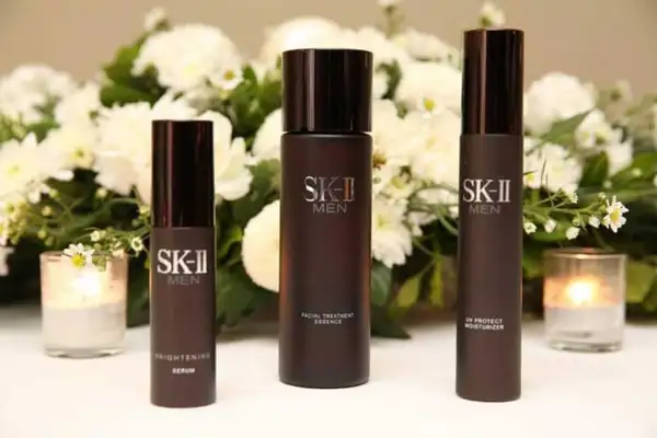 SK-II - Nhãn hàng mỹ phẩm “thần thánh”