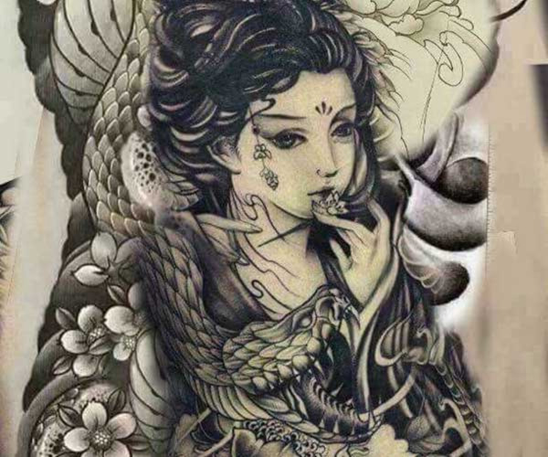 Hình xăm geisha và rắn quyến rũ