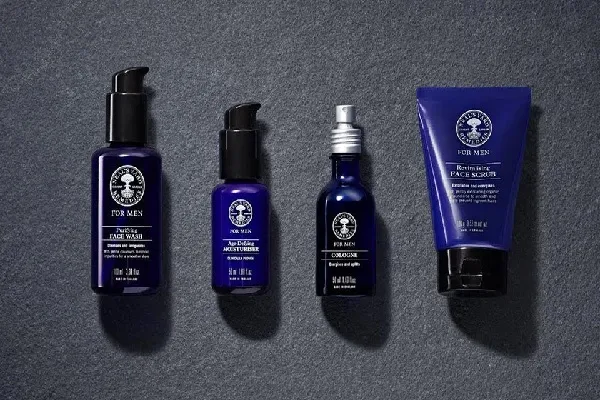 Neal’s Yard Remedies Men đa dạng sản phẩm cho nam