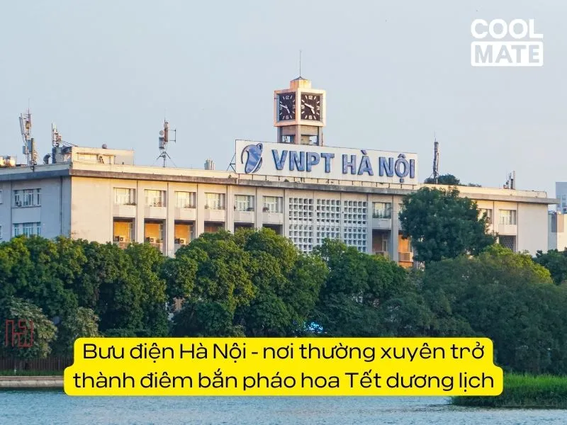 Bưu điện Hà Nội - nơi thường xuyên trở thành điêm bắn pháo hoa Tết dương lịch