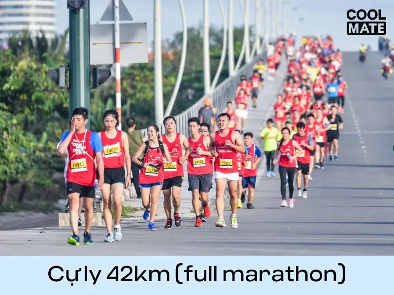 cu-ly-marathon-3300