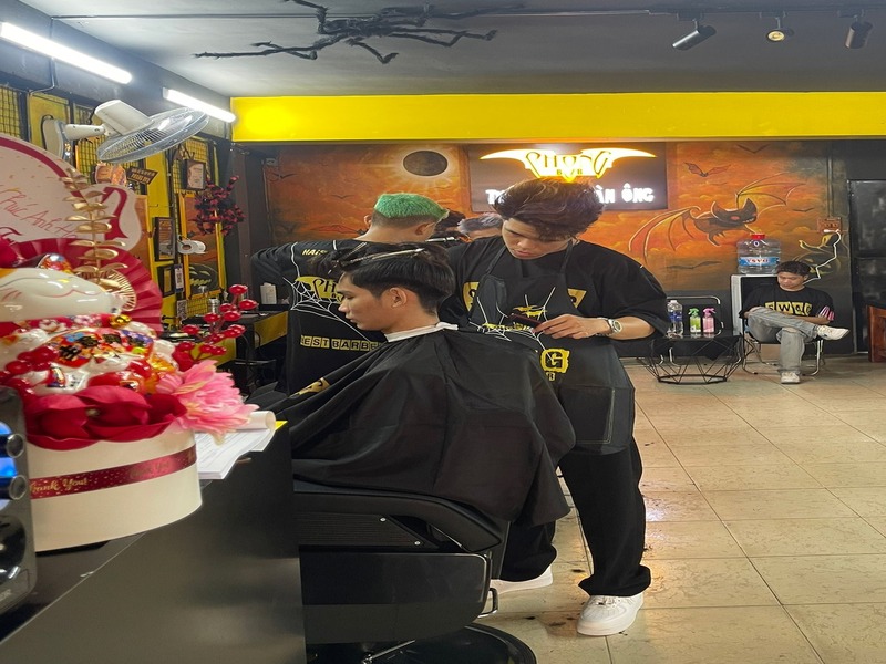 top-07-mau-dong-phuc-tiệm hớt tóc-3121