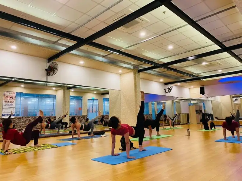 Exciter Sports Quận 10 Fitness & Yoga