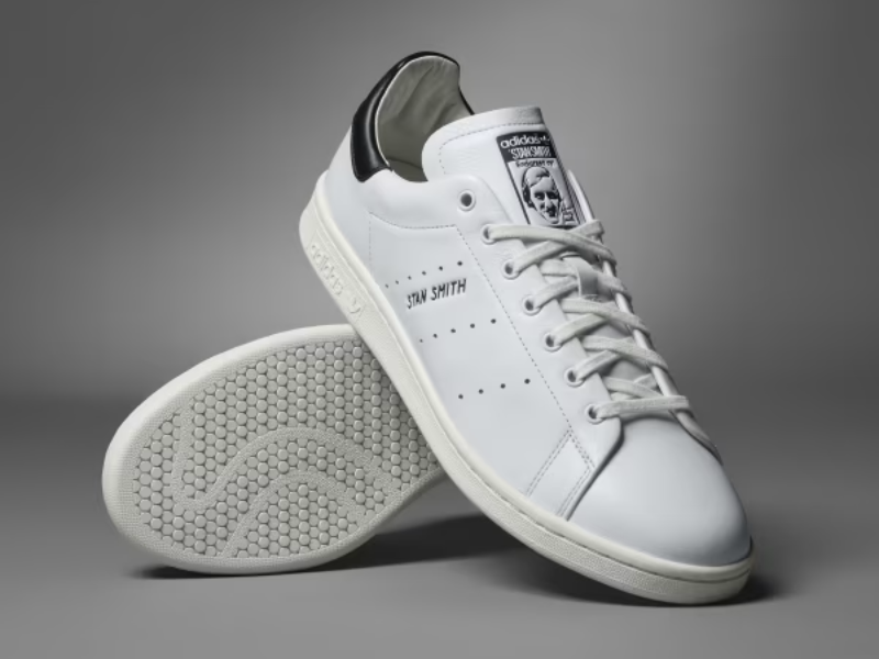 Adidas Stan Smith tối giản, thanh lịch