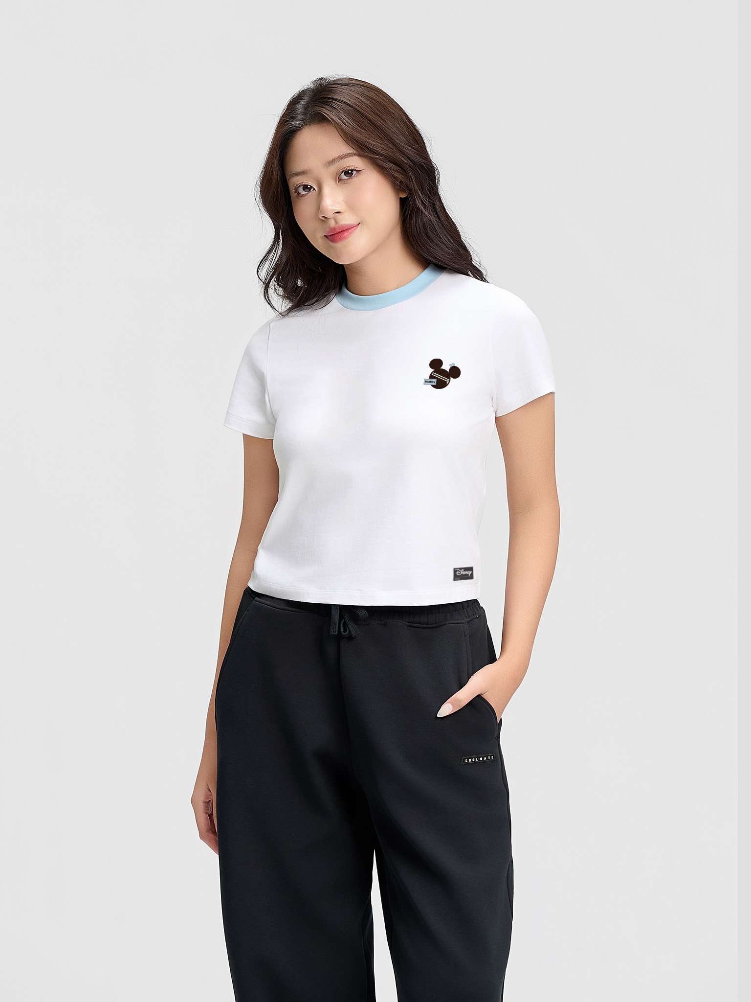 Áo thun Baby Tee Cotton Compact phối viền xanh Mickeychain