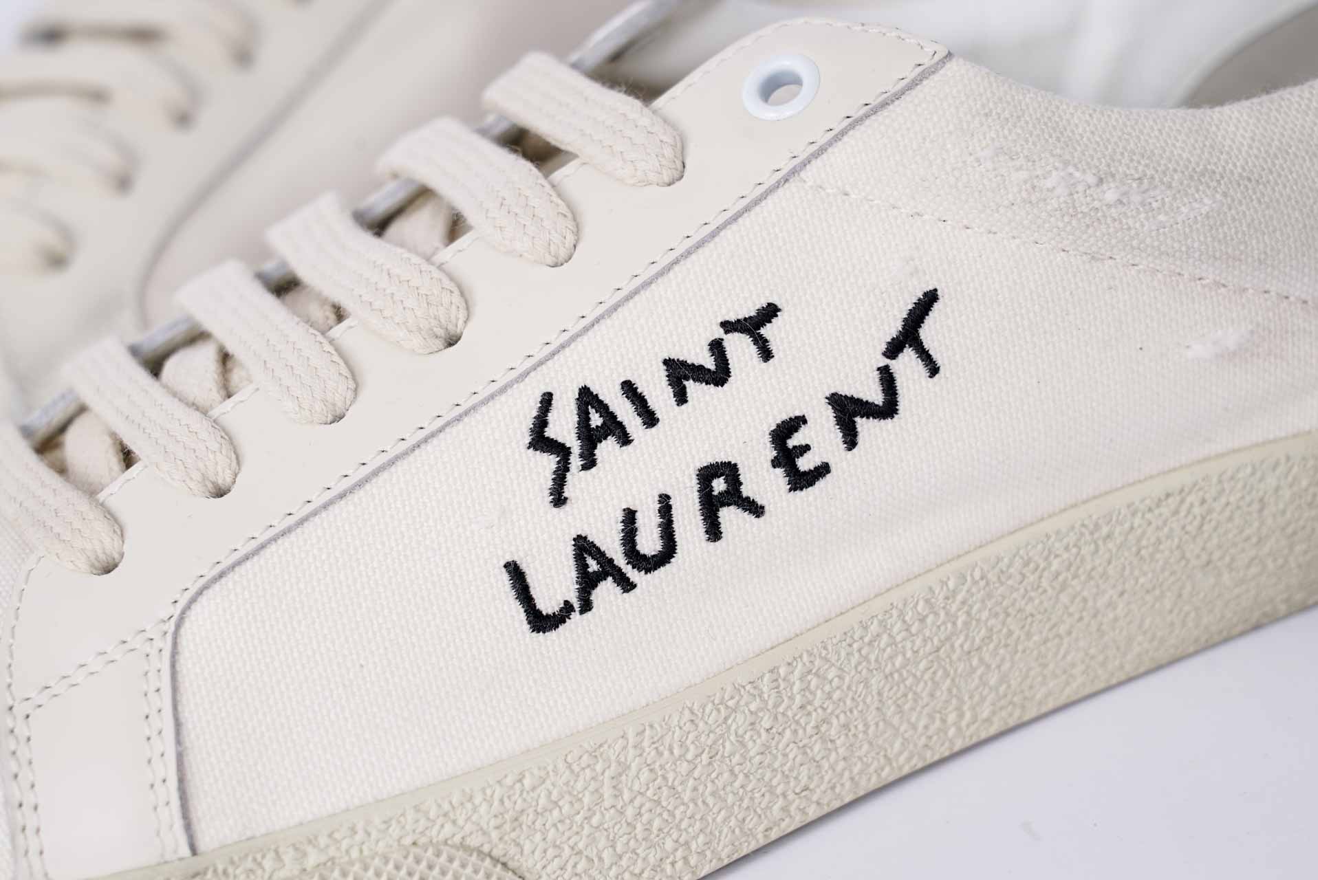 giày saint laurent độc đáo hiện nay
