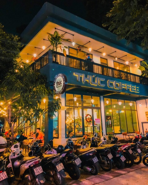 Sự ấm cúng của Thức Coffee 