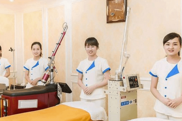 Thẩm mỹ viện Đông Á - spa trị mụn uy tín và chất lượng tại Hà Nội