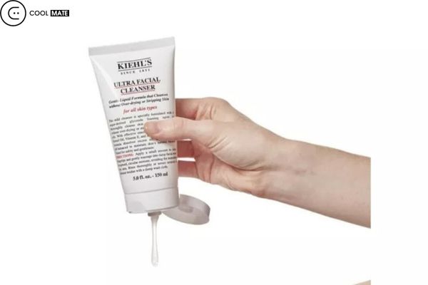 Sữa rửa mặt dành cho nam da khô Kiehl's Ultra Facial Cleanser