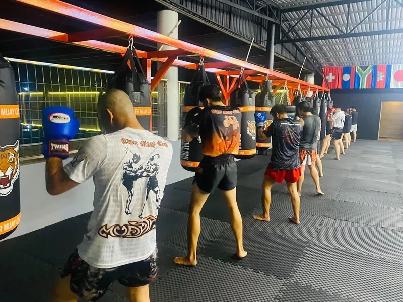 hoc-vo-muay-thai-2793