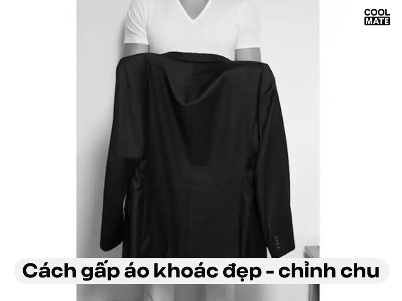 Cách gấp áo khoác làm sao cho đẹp và chỉnh chu