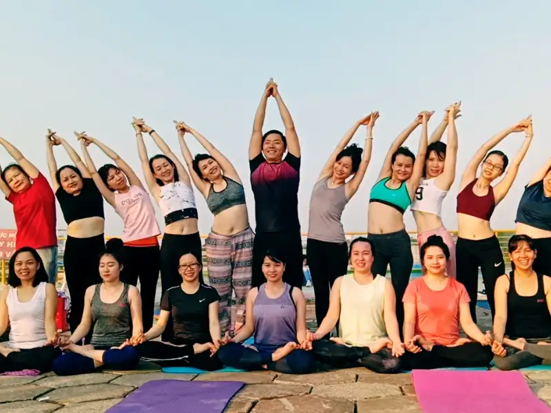 Yoga Mộc Miên