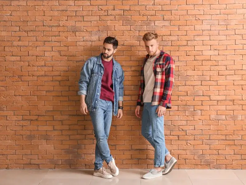  Áo sơ mi caro nam phối với quần jeans