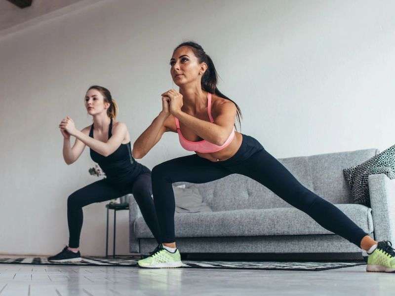 Phát triển cơ mông, đùi và sức khỏe tổng thể với Squat