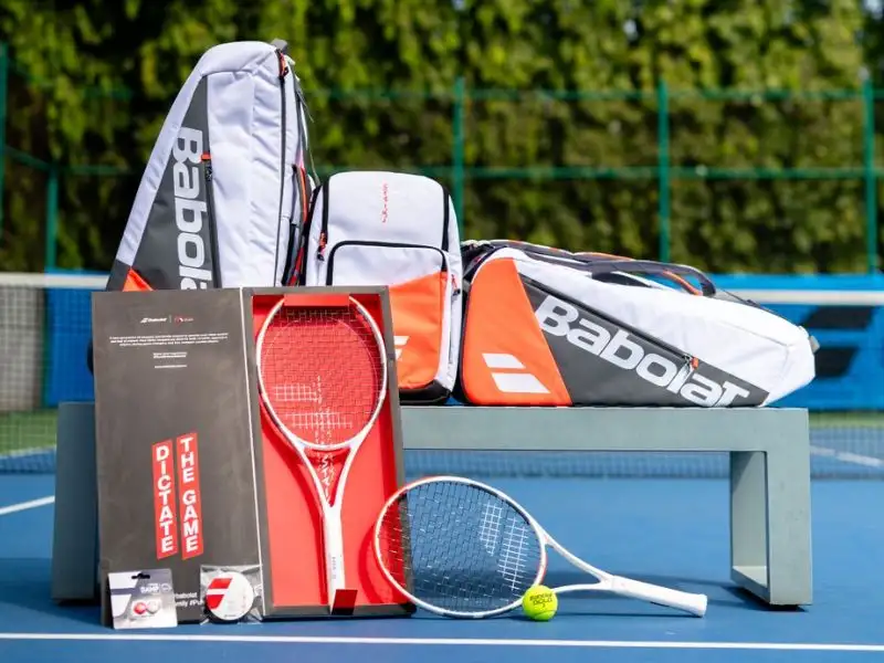 Dụng cụ chơi tennis của Hồng Ân sport