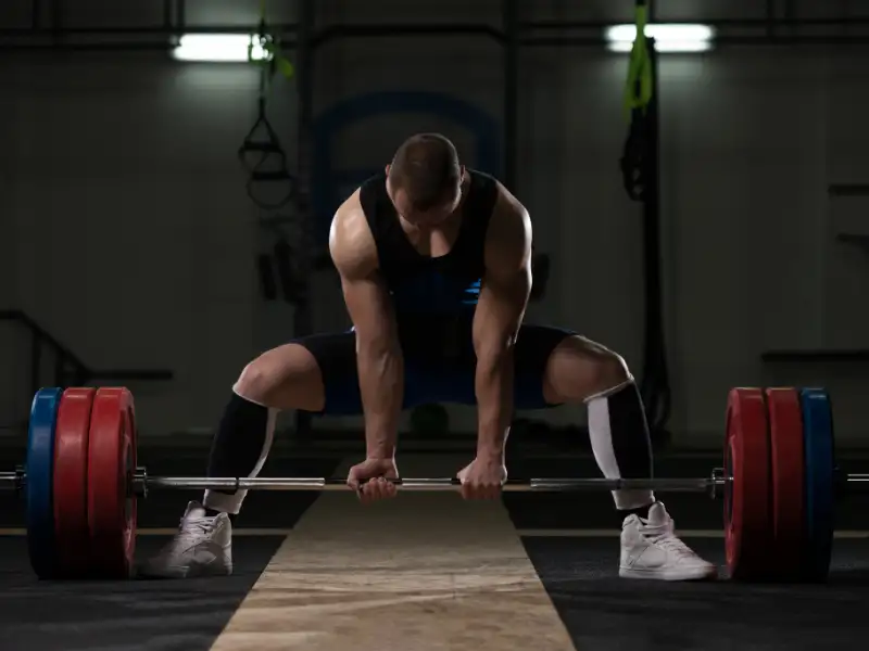 Sumo Deadlift cơ bản